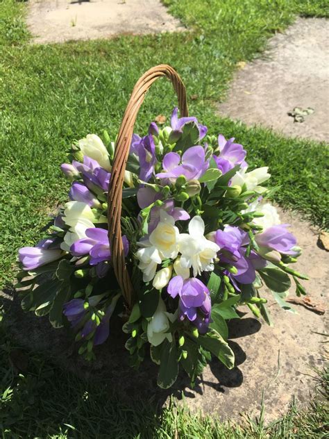 Check spelling or type a new query. Round fresh flower basket floral arrangement for Easter ...