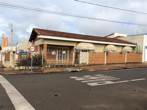 Casa Padrão Centro Barretos R 27000000 Cód 2307