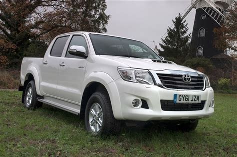 Review Toyota Hilux 2005 2015 Honest John