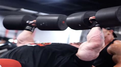 Watch Nick Walker Absolutely Handle 200 Pound Dumbbells For A Set Of 10