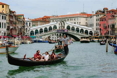 图片素材 车辆 意大利 威尼斯 水路 Venezia 吊船 船只 大运河 Rialto Rialto桥 水手划船