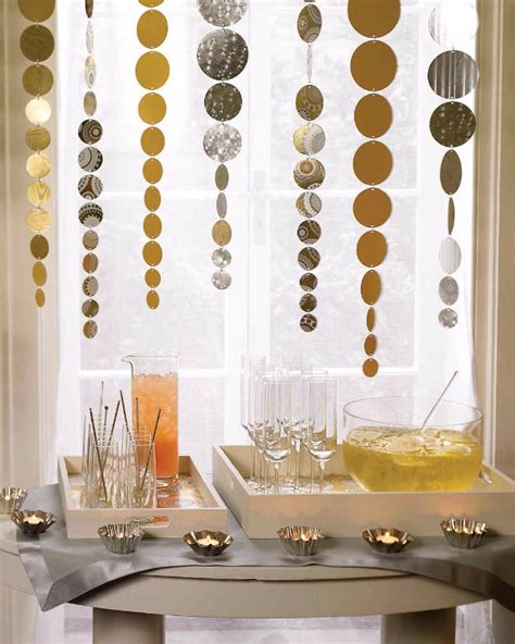 15 Spectacular Diy New Years Eve Decor To Make Your Party Glitter