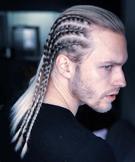 Trendiest Long Hairstyles for Men This Year | Menshaircuts.Com