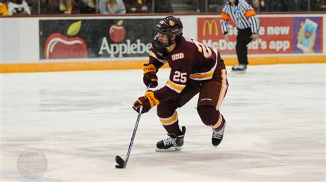 Adam Johnson Signs With Pittsburgh Penguins Sb Nation College Hockey