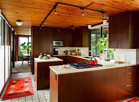 Find the perfect kitchen color stock photos and editorial news pictures from getty images. How to Create Kitchen Color Schemes