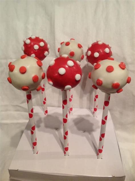 Polka Dot Cake Pops Polka Dot Cakes Cake Pops Oreo Pops