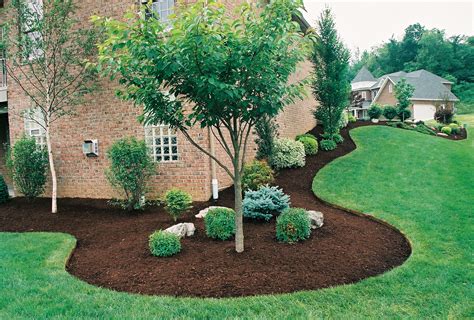 Mulch And Seasonal Services