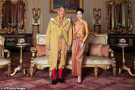 Thai King Strips Concubine Royal Consort Titles Over Disloyalty