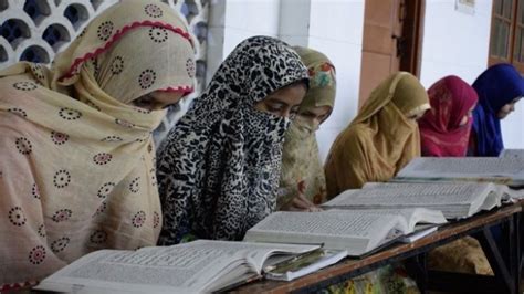 Why A Section Of Muslim Society Hesitates To Send Girls To A Regular