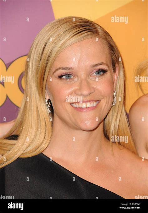 los angeles ca usa 7th jan 2018 reese witherspoon at arrivals for hbo s golden globe awards