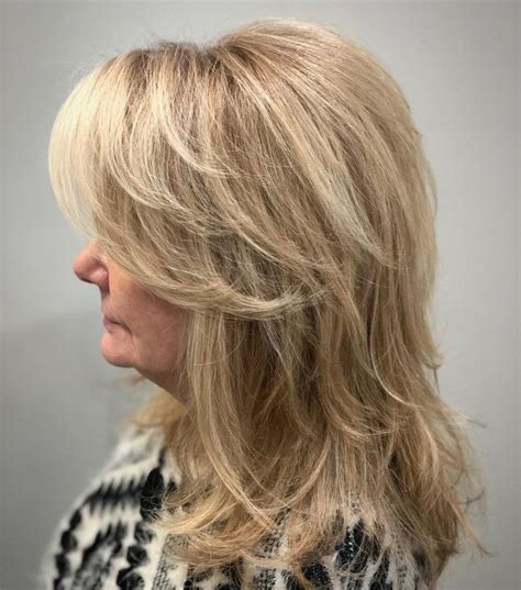 Medium Feathered Haircut