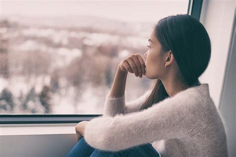 The Best Natural Ways To Fight Seasonal Depression