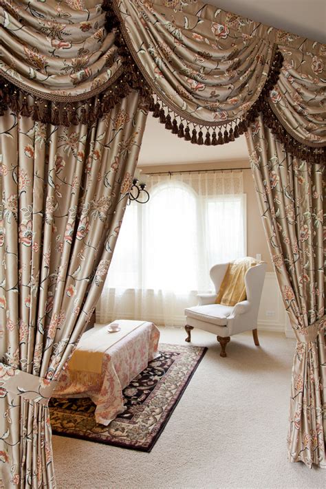 Fishtail swag curtains how to make. Fleurs Rococo swag valances curtain draperies