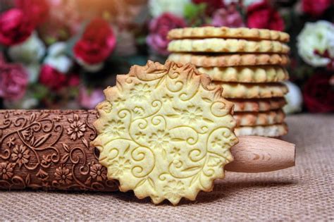 Flowers Embossed Dough Roller Engraved Rolling Pin Paisley Etsy
