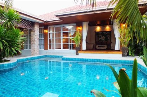 Plan an ideal fun stay in a kuala selangor hotel with an indoor or outdoor pool today and pay later what's more, hotels with swimming pools in kuala selangor invite you to wake up and get your day offers an outdoor pool, a children's pool, and a restaurant. 4 Bedroom Bungalow with Private Pool 1km from Beach ...