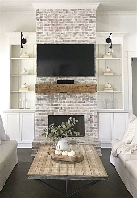 Pin By Turane On White Wash Brick Fireplace Home Fireplace Farm