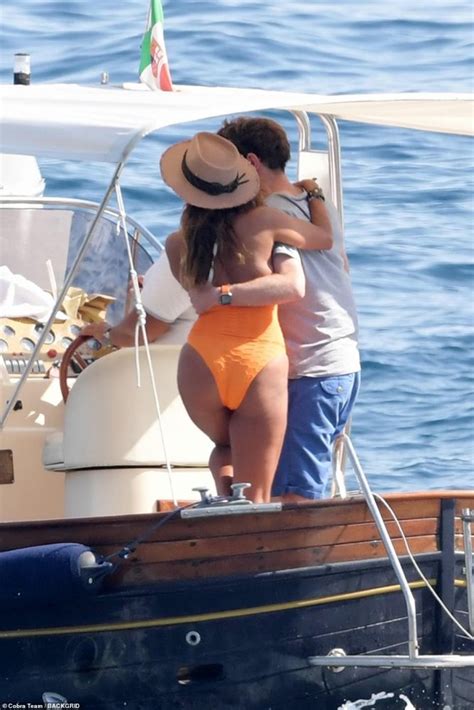 Model Apologises For Going Topless On Boat With Princess Eugenie S Husband While She Was At Home