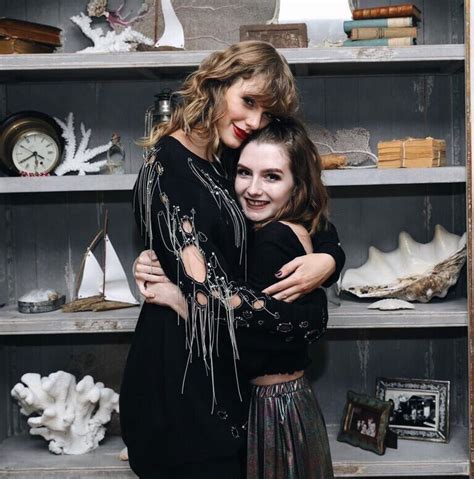 Reputation Secret Sessions Taylor Swift Invited Fans Over To Listen