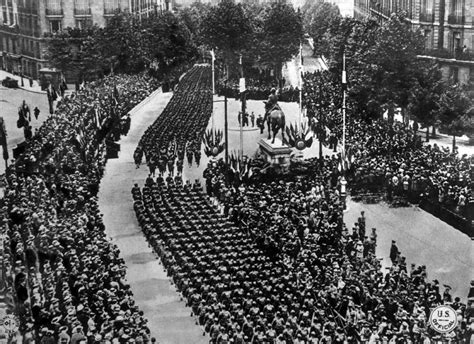 World War I American Troops Marching Photograph By Everett Pixels