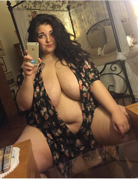 Plus Size Curvy Women Selfies Many Photo