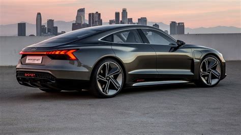 This new car, designed to compete with the tastes of the mercedes s class coupe and. 2020 Audi A9 Prologue etron Luxury سيارة اودي الفخامة ...