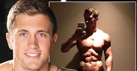 Dan Osborne Shows Off Rippling Muscles In Post Workout Selfie Mirror Online