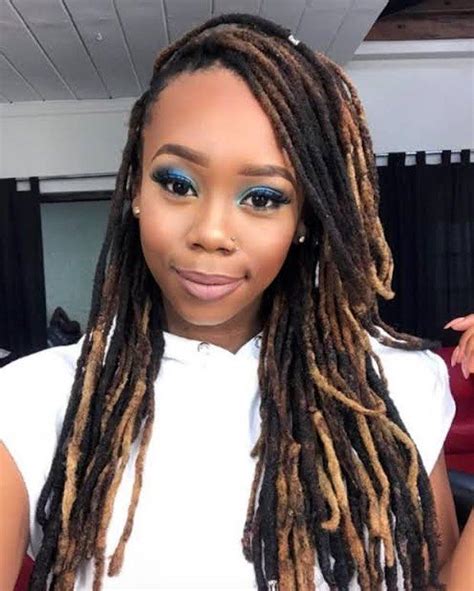Let's take a look at some black men dreadlocks hairstyles pictures. Dreadlocks Styles For Ladies 2020 South Africa - Black Girls Protest High School That Bans Afros ...