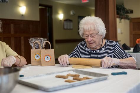 Memory Care In Wisconsin Heritage Senior Living