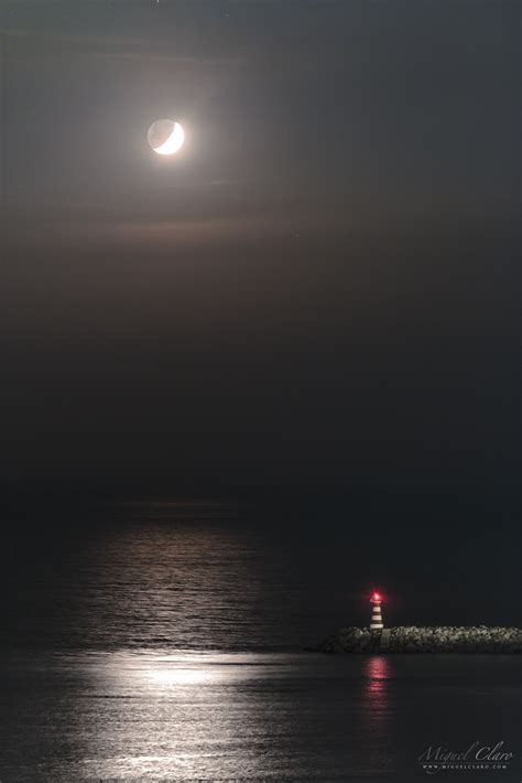 Moon Reflections In The Atlantic Ocean Astrophotography By Miguel Claro