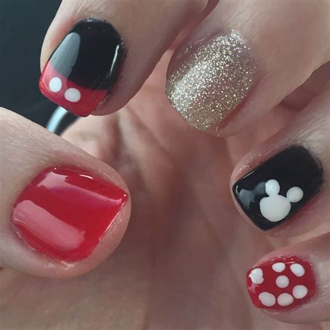 Disney Nail Tutorial Mickey Mouse Nails Mommy Travels