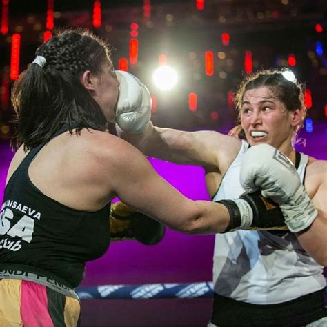 Pin By Rob Zierhopher On Womens Boxing Women Boxing Muay Thai