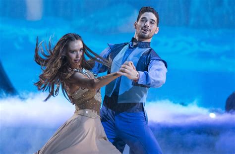 Alexis Ren Admits Shes Developing Feelings For Dwts Partner Alan