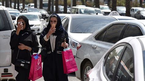 How Saudis New Direction Is Changing Life For Women Like Me Bbc News