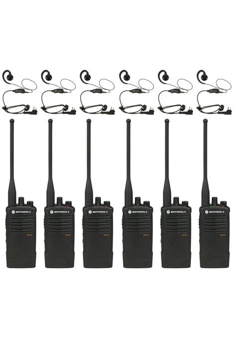 6 motorola rdu4100 uhf two way radios with hkln4604 headsets bowden2way