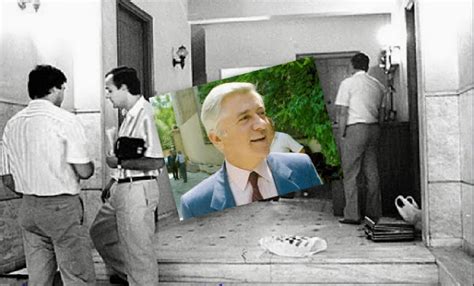 Με όρους αποφυλακίστηκε χθες, πέμπτη, ο ηρακλής κωστάρης, μέλος της 17 νοέμβρη, ο οποίος, σύμφωνα με τη δικογραφία, δολοφόνησε τον παύλο μπακογιάννη. 26 Σεπτεμβρίου 1989… Η ΑΡΙΣΤΕΡΗ 17 ΝΟΕΜΒΡΗ, εκτελεί τον ...