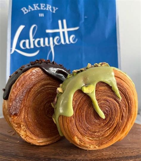 Tiktok Viral Circular Croissant Takes Spore By Storm Local Patisseries Sell Out In Hours Days