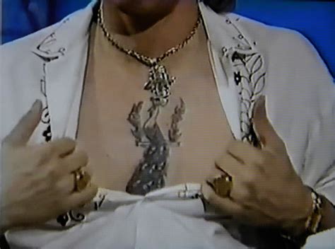 How old was stevie ray vaughan when he got his tattoo? Arsenio Hall Show June 19, 1989. Stevie shows his tattoo ...