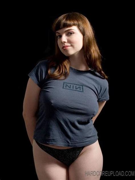 Solved Chubby Alt Babe With Big Boobs And Serious Pokies Sarah Hunter