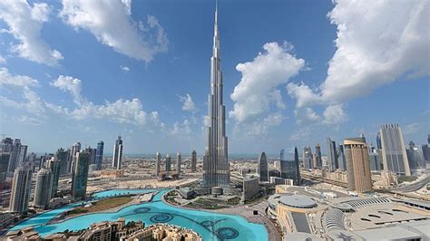 El Burj Khalifa De Dubái Es El Edificio Más Alto Del Mundo Muy