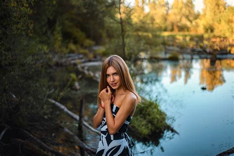 Hintergrundbilder Sonnenlicht Wald Frauen Im Freien Frau Modell
