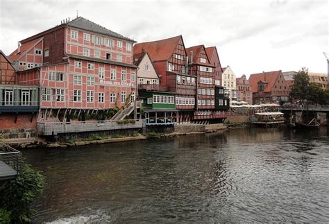 Der behördenfinder hamburg nennt ihnen für alle behördlichen und öffentlichen leistungen die zuständigen einrichtungen mit öffnungszeiten, zu beachtende dinge, gebühren und benötigte dokumente oder formulare sowie anreisehinweise. Verkaufsoffener Sonntag in Lüneburg und Umgebung