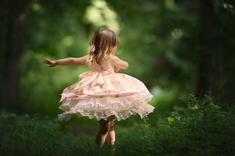 Download hd wallpapers for free on unsplash. Ballerina Wallpaper (72+ images)