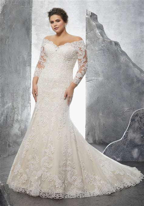 Check out unique and offbeat off shoulder wedding gowns from famous wedding designers across the world. Off The Shoulder Three Quarter Sleeve Lace Plus Size ...