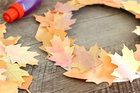 Kids Craft Watercolor Fall Leaf Wreath Happiness Is