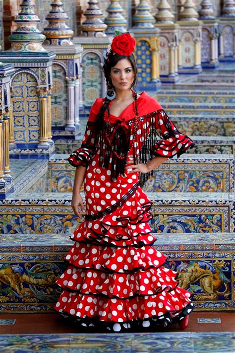 Spanish Flamenco Dancer Flamenco Dress Traditional Outfits