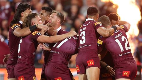Queensland Maroons Defeat Nsw Blues 26 18 In State Of Origin I At Adelaide Oval Abc News