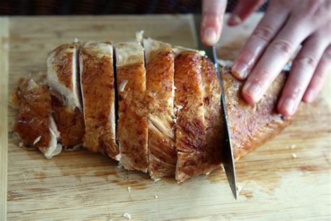 slice the breast against the grain how to carve a turkey popsugar food uk photo 14