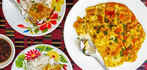 Thai Omelette Recipe For Kai Jeow A Golden Brown Omelette