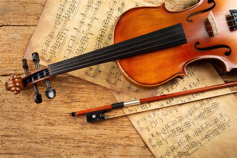 Classic Retro Violin Music String Instrumt With Old Music Note Sheet