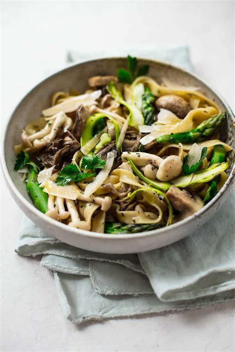 With it's sweet and creamy flavor, pumpkin is one of fall's perfect foods. Asparagus Wild Mushroom Tagliatelle Pasta | Tagliatelle ...